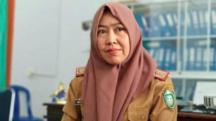 sekretaris-bkpsdm-parepare-adriani-idrus-54