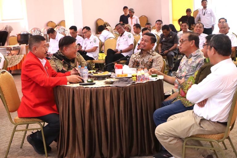 PELTI Parepare Resmi Dilantik, Wali Kota Tasming Hamid Dorong Pemasyarakatan Olahraga Tenis