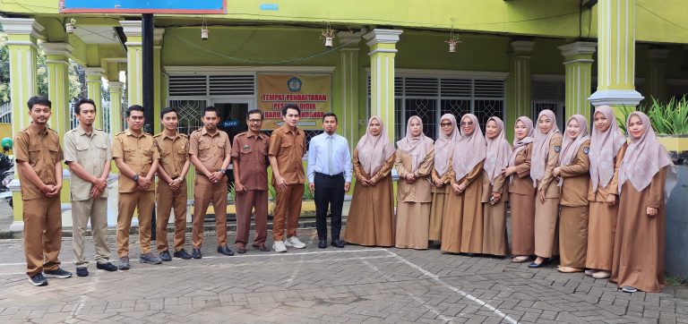 Tasming Hamid Dari Siswa Biasa di SMA Maha Putra Tello hingga Menjadi Wali Kota Parepare