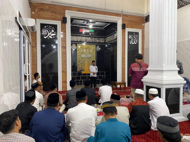 Tasming Hamid Hadiri Peresmian Masjid Nur Hanisa Laupa, Ajak Jamaah Ramaikan Ibadah di Bulan Ramadan