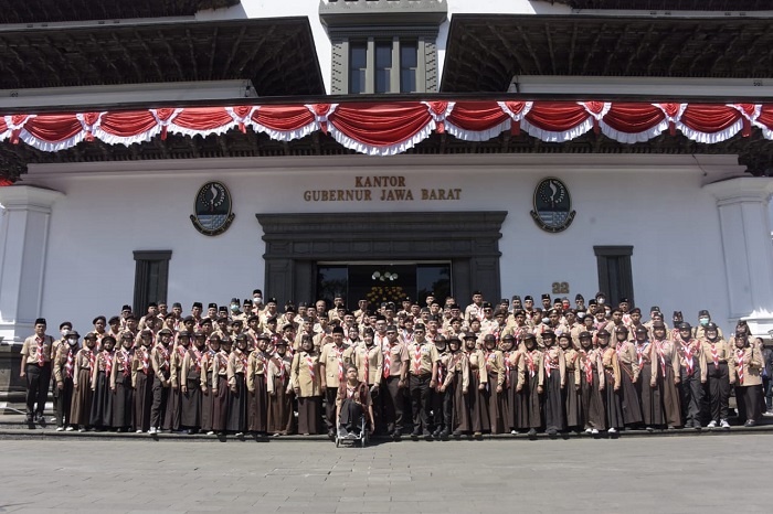 2dfffa9d38f2c04b719384ef91123b1adeca3098e553297b0d38046b09dcd1bc.0