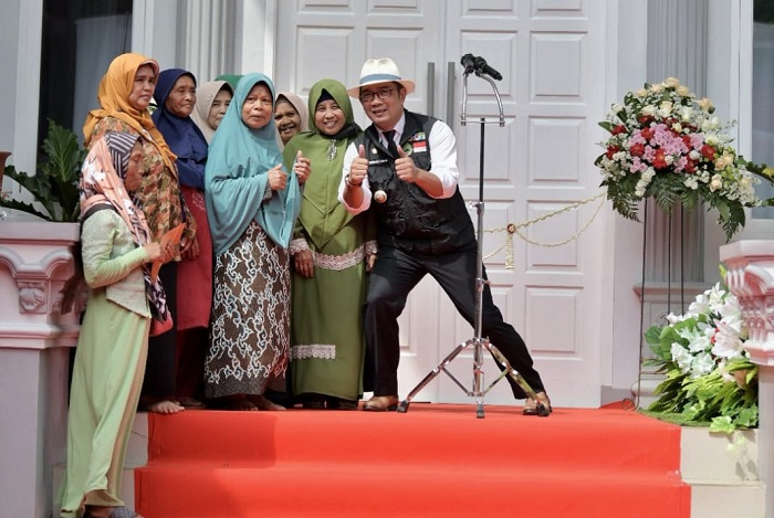 1f1605b31a636377d4848e5f9f85c98c9f9f5650f8752b6945b93824374e06dc.0