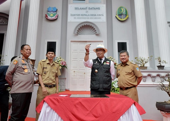 463c5b5eb6733c2f780a0744fb490970925ee9592b171d39b4735124688d3dc0.0