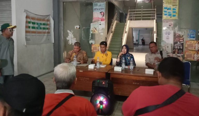 Pemkot Parepare Harap Sinergitas Pedagang Pasar Dukung Perubahan Tarif Retribusi 