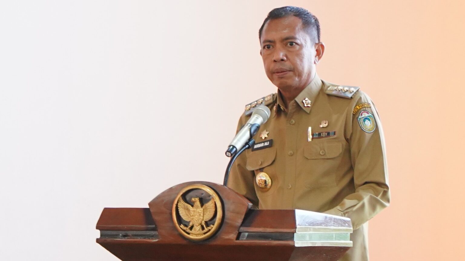 Pj Wali Kota Parepare Ajak Notaris Bersama Tingkatkan Pelayanan ke Masyarakat