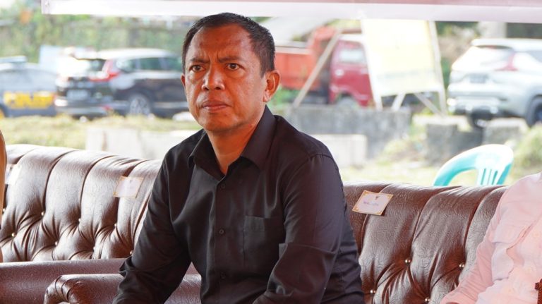 Pj Wali Kota Parepare Minta Jajaran Satuan Kerja Gelar Kerja Bhakti di Taman Mattirotasi