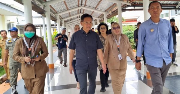 Bos Lippo Group James Riady Puji Pelayanan di RS Andi Makkasau Parepare