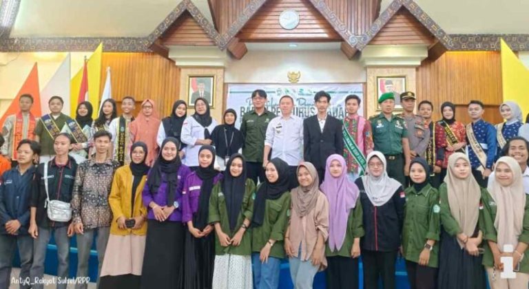 Pj Wali Kota Akbar Ali Lantik Pengurus IKADA Parepare