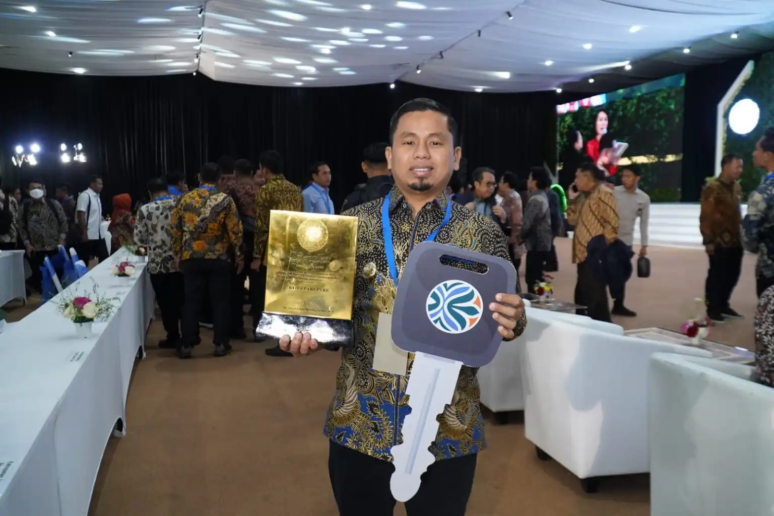 foto pak wali piala